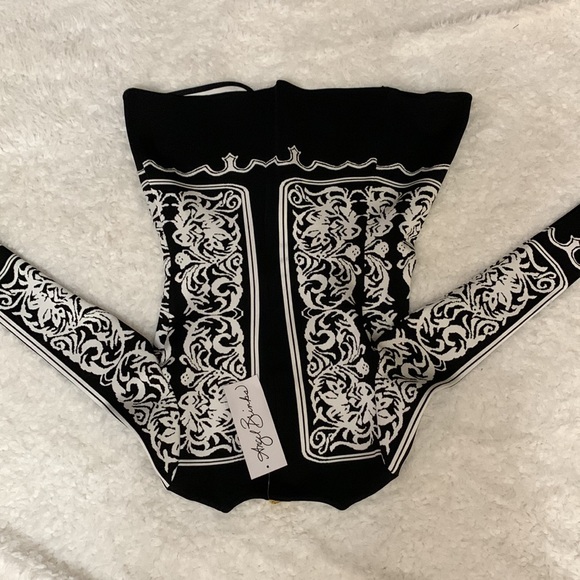 🆕 Sophisticated Black and White Open Blazer Jacket Size Small - Picture 3 of 3